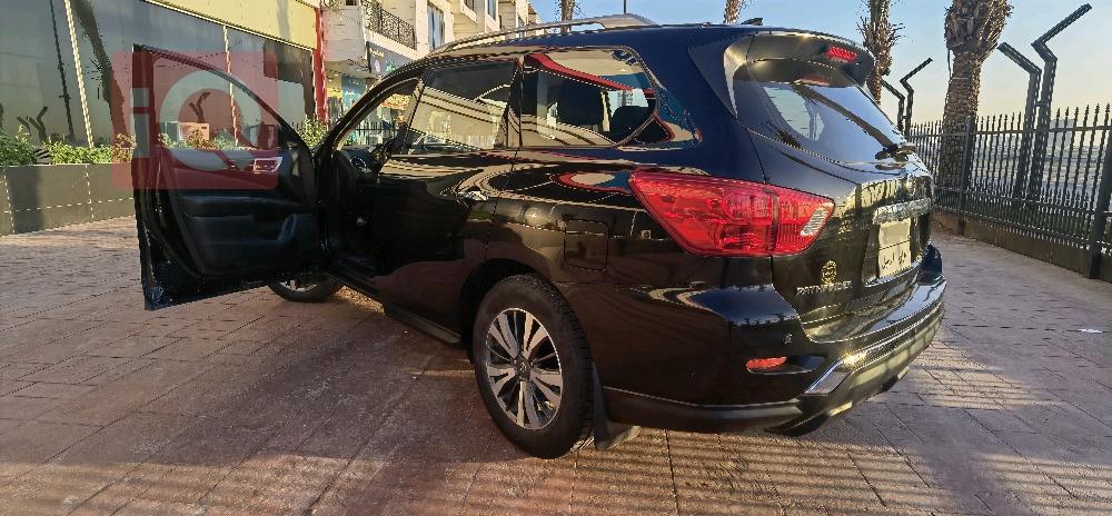 نيسان باثفايندر